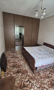 Сдается 2 ком Эко базар Массив Феруза