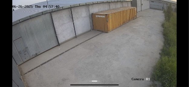 Raygaz ko'chada skladlani orasida Kanteyner ijaraga qo'yamiz