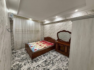 Сдаю квартиру рядом с метро Чиланзар и Олмазор.