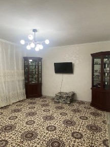 Центырда 3 комнаталы Уй сатылады