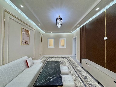 4х комнатная, 100м2, мебелью, лифт, Гагарина