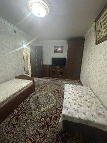 Аренда 1 хона 2 этаж Азиз бозор оила6а