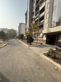 Срочна квартира сотилади сергели янги чоштепа метро 1 чи бекат енида