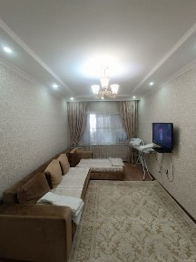 Квартира сотилади. Тож махал оркасида