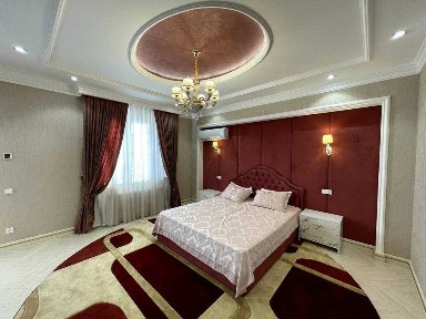 Новомосковская 3 комнат 146кв СДАМ в Новостройке Дархан Хамид Алимджан