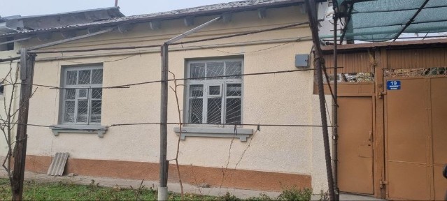 Продается дом в Чиланзарском районе