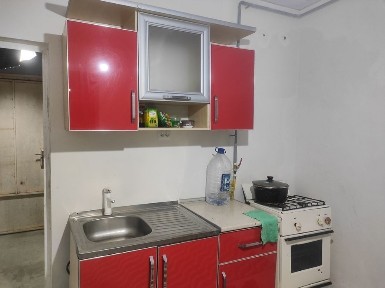 Зангиотада 1 хонали уй ижарага берилади. Бир миллион саккиз юз сўм