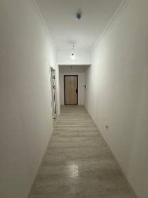 2-х комнатная просторная квартира 63 кв. м, сквозная, два сан узла