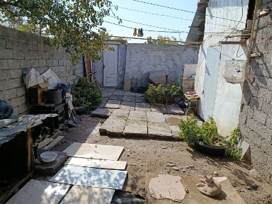 Участок 1,8 соток (3 ком. дом старой постройки). Старые Сергели.