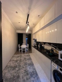 Сдаю квартиру 3 комнатная евроремонт. Циалковская Оксарой!