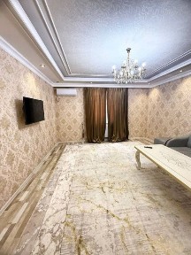 Olmazor Ohunboboyev yaqin palikneka ruparasida kvartira bor