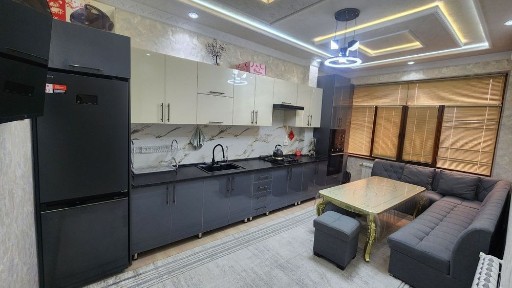 Новастройка 3 хона 4 этаж Вокзалда жойлашган. Агентство