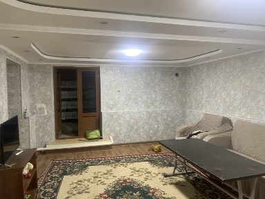 Ijaraga hovli 2 xonasi beriladi hamma narsasi bor 500$ kami bor