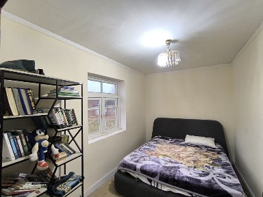 Shinam 6 sotixlik hovli sotiladi.