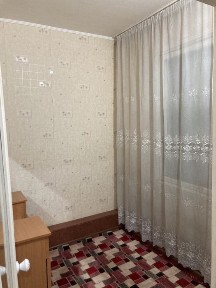 Сдам 1 в 2 х ком на Чиланзаре 21 Медио Парк. Срочно !