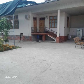 Hovli uy ijaraga beriladi