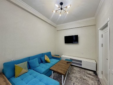 2х комнатная квартира, на 1 этаже. Вокзал.