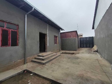 Уй Сотилади Солночный, Зангиота Зиёратгохи якинида нархи 44000