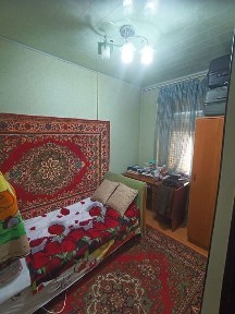 Продаётся Галерейка 18 квартал 2в3/2/4 два балкона