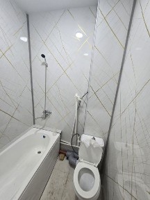 1xonalik 1qavatda 31 maktab oldida sotiladi