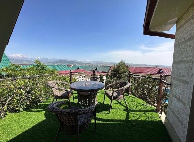 Дача Ок'тош ориетнир Семург лагерь, Закрытая територия.