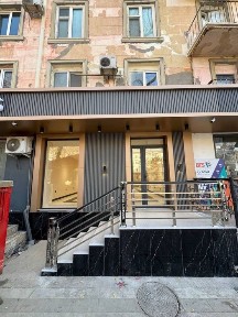 Срочно продаётся нежилое помещения 1линия в доль дороге шота руставели