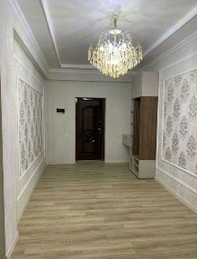 №4516 Продается квартира с ремонтом 2х ком на 4 этаж