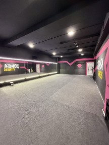 Sport zal arenda ayollar va erkaklar sport zali