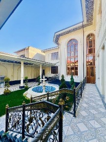 Иззада фозилтепа кучаси жуда чиройли махалла янги битган ховли