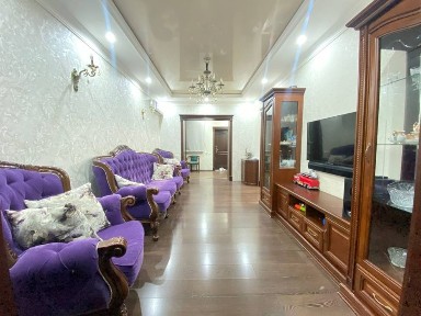 С Ремонтом! Ахмад Югнакий. 3/1/5 Продается Квартира С Мебелью С Техникой