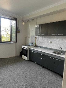 Ped institut orqasidagi dom.