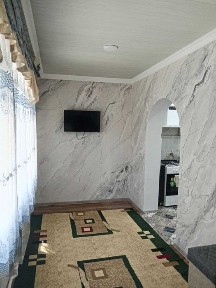 Ijaraga 3 xonalik yevro remontan chiqan yengi dom beriladi