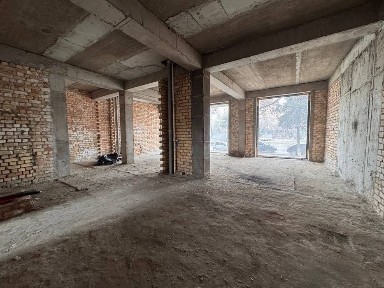 Нежилое помещение под новостройкой на Джами