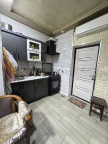 Ипатека! Ахмад Югнакий 4/1/5 С Ремонтом! ттз