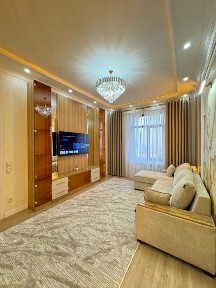 Срочно продаётся квартира метро Новза