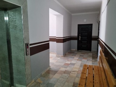 Квартира сатылады. 135 квм. м таза домда.