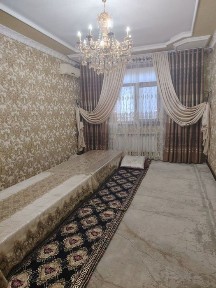 Shayx bozorcha tomonda 3 xonali uy sotiladi