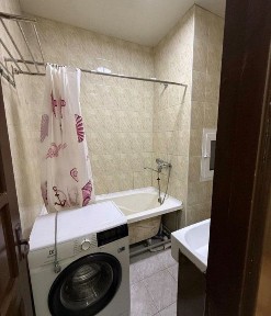 Чиланзар 17 2/2/4, 48м2 Балкон 1.5х3