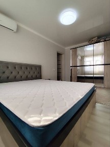 Сдается 2x комнатная квартира С обстановкой В горде Алмалыке