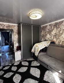 Kogon beklar ko'chasida 2 xonalik uy sotiladi