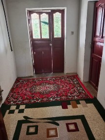 Uy sotiladi 12 sotix