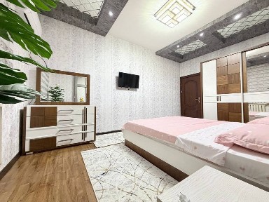 Чиланзар 17 квартал 2 хона 3 хона килинган 3 этаж метро Чилонзор