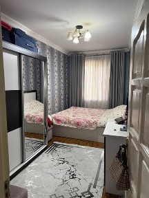 Чиланзар 15. 2 х комнатная Евро ремонт 1.5 х 6 балкон