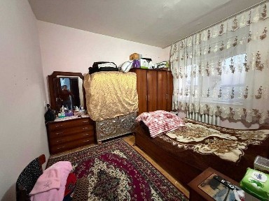 Пролаётся 2х комн квартира на 3 этаже Ор-р 5 микрорайон Орбита