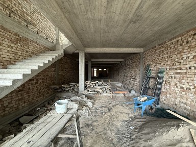 Продажа отдельно стоящего здания Циолковская 500м2 вдоль дороги