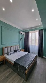 Срочно сдается квартира из Яккасарай ор-р Бобур Парк 2/4/9 441*