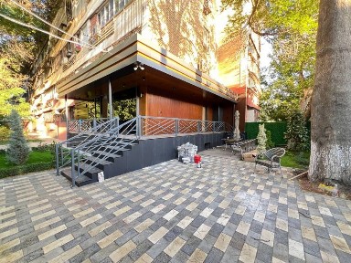 Продается коммерческое помещение 56м2+45м2 Алайский, Супер центр