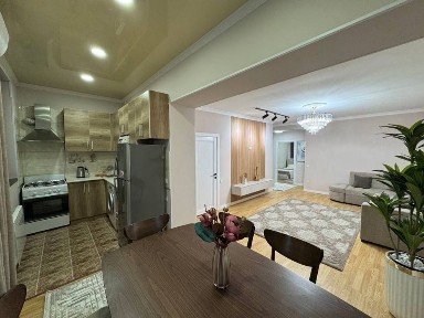 Продажа Ц5. 3комн. |2этаж. Кирпич. С обстановкой