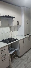 Алмазарский район карасарай 1/1/4. 28м2. Ориентир роддом 2