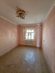 Buxoroda kvartira xonadon uy sotiladi 2 xonali 62m² 3-qavat.